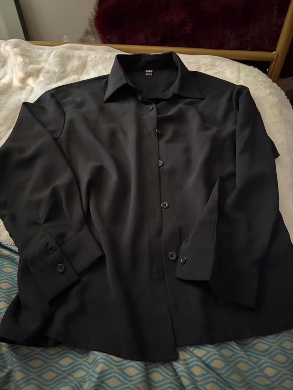 SHEIN Black Men's Long-Sleeve Button-Up Dress Shirt